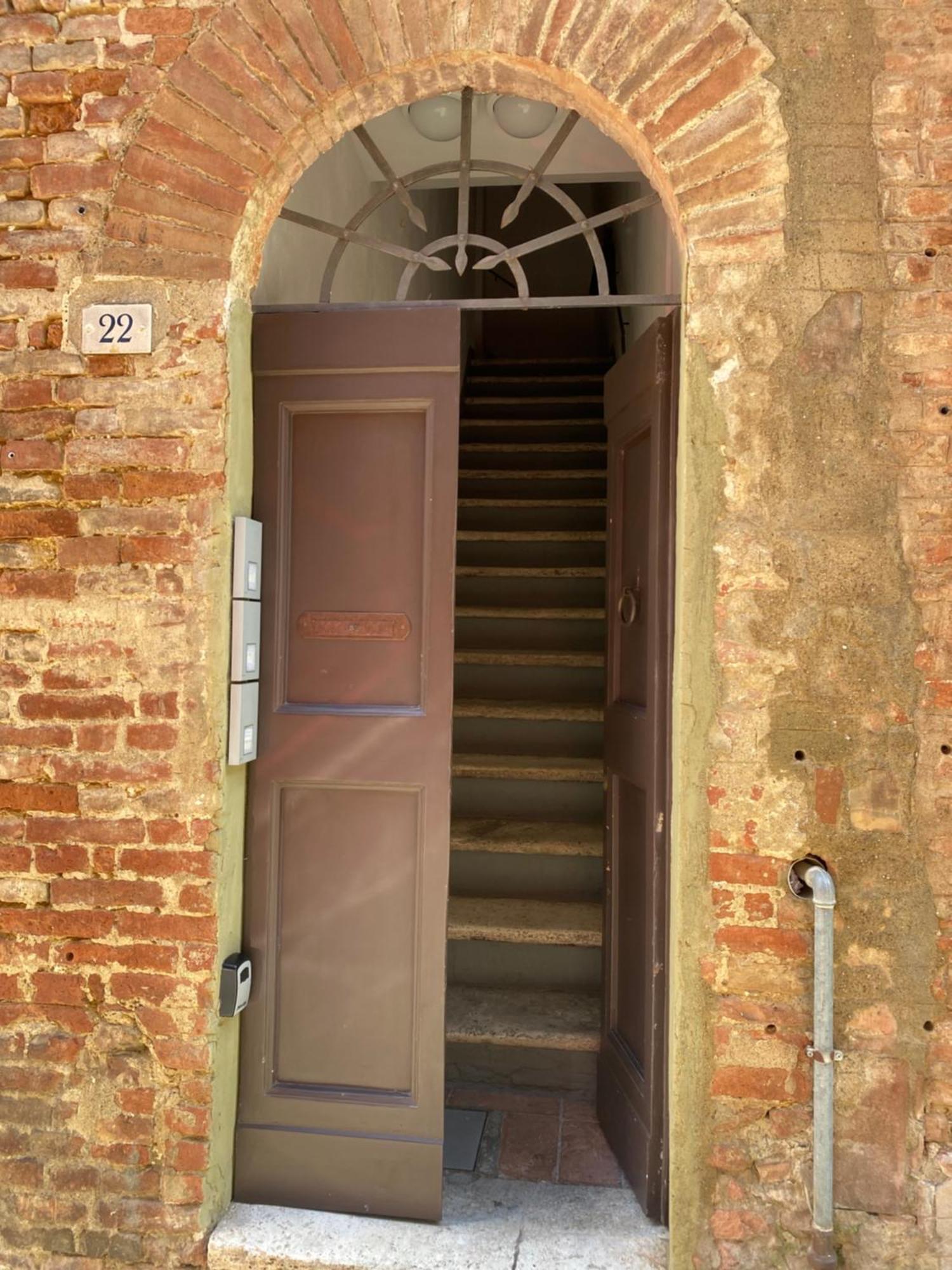 La Finestra Sulla Torre Apartment Siena Exterior photo
